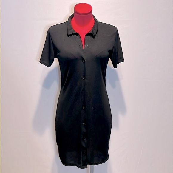 BooHoo Black Collared Button up ShortSleeve Dress! - Picture 3 of 4